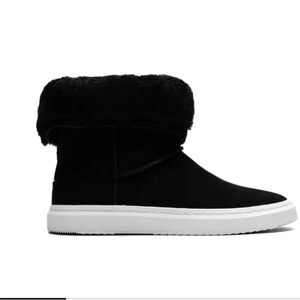 Ugg Alameda Cuffable Boot Suede Shoe